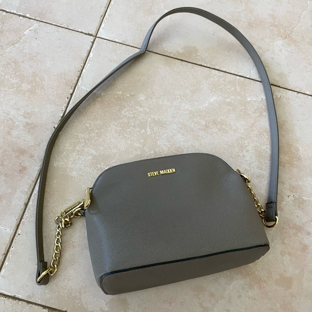 Steve Madden gray crossbody bag